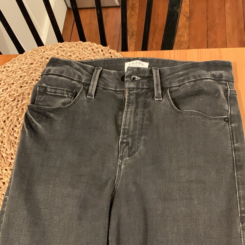 Frame Jeans - Picture 2 of 8